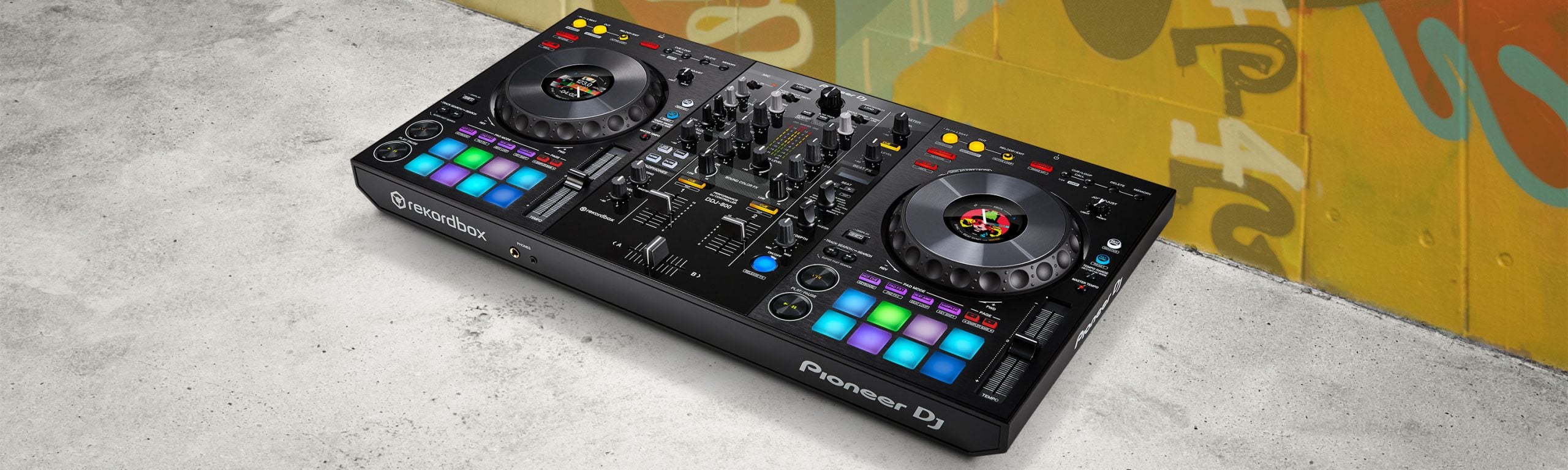 Pioneer presenteert nieuwe DJ-controller: DDJ-800!